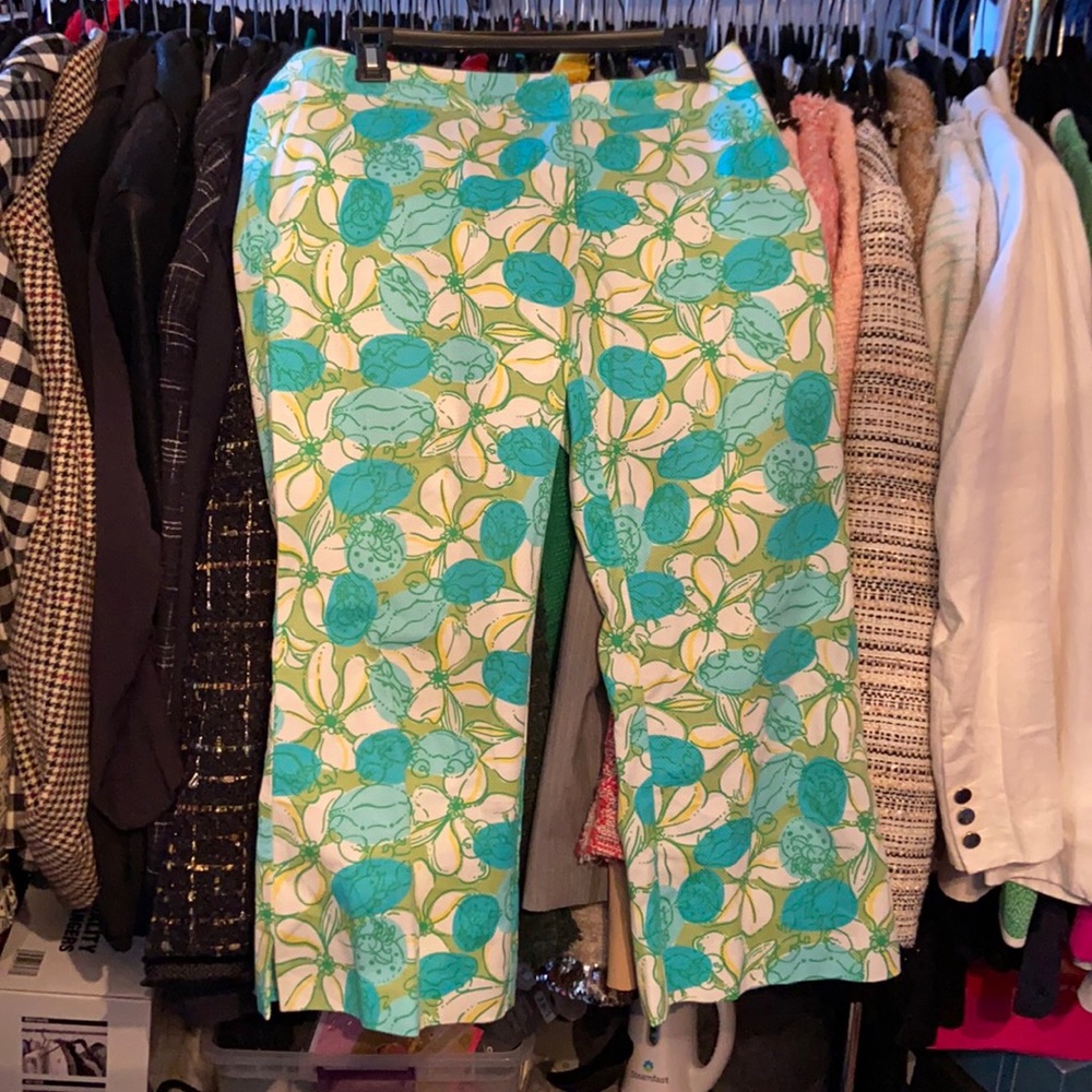 Lilly capris